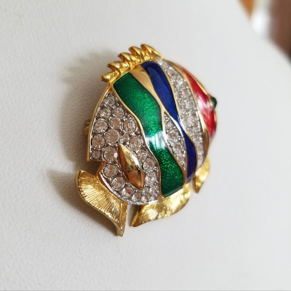 Vintage Gold Rainbow Fish Brooch - Picture 3 of 10